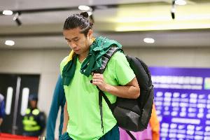 华体会体育官网app-张玉宁：我毫不避讳对冠军的渴望，为了它我准备把板凳给坐穿！