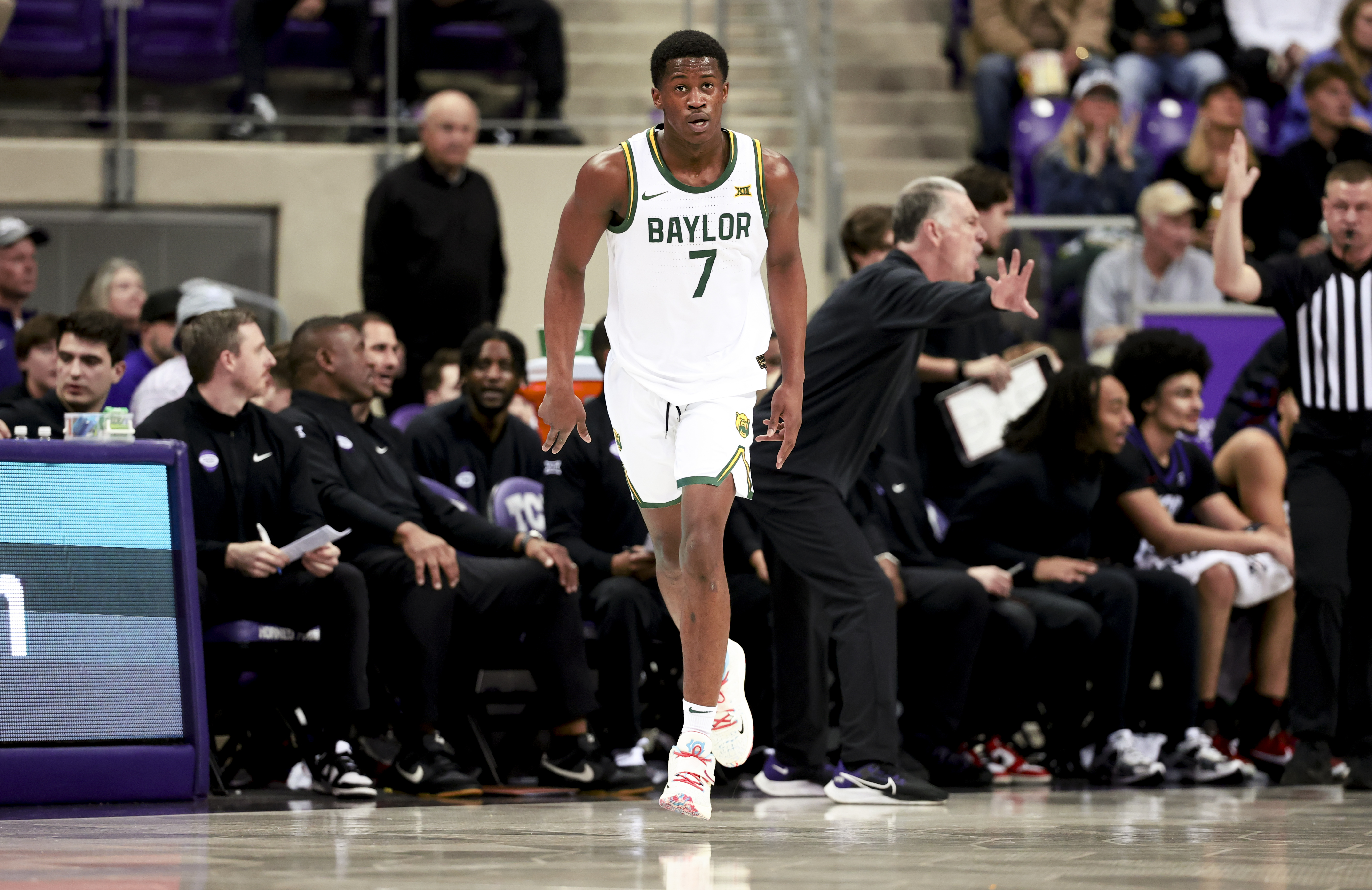 华体会体育-NBA高管：埃奇库姆的速度和运动能力将使他在联盟中逐渐崭露头角