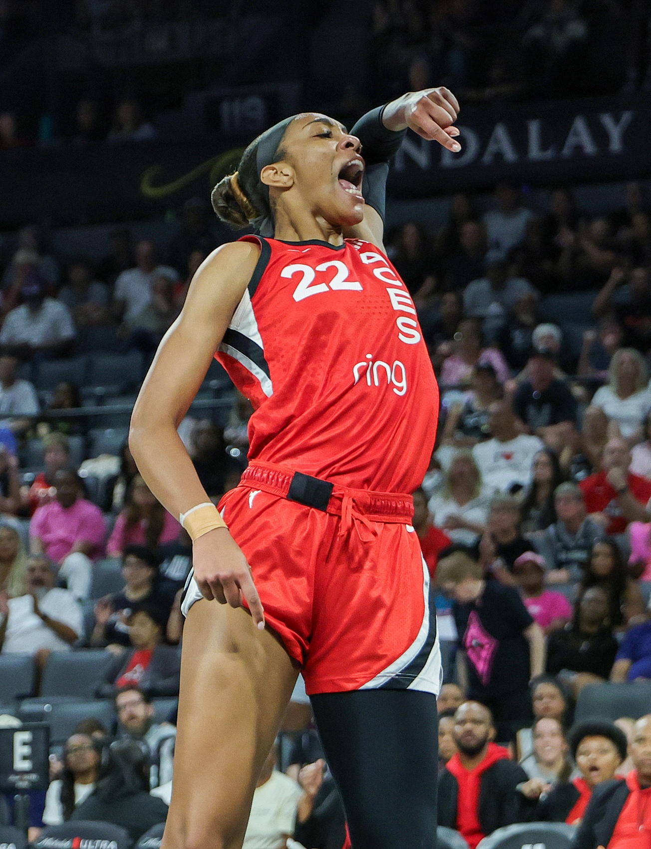 华体会官网-阿德巴约女友太猛了~阿贾16中11狂揽34+8率队7连胜 一数据历史第2