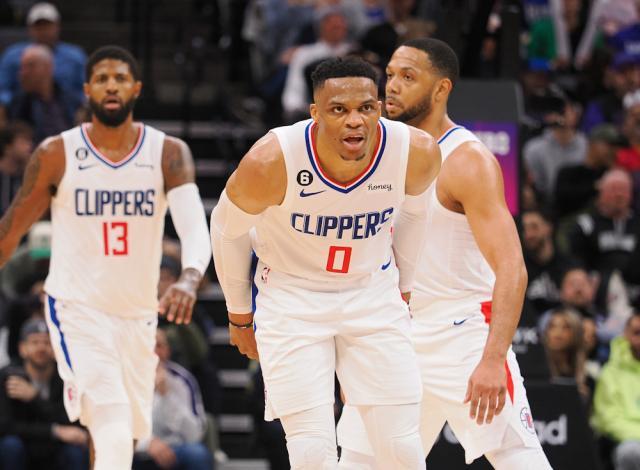 华体会体育登录-西部第4变第8！快艇体验湖人的烦恼：韦少现负效应