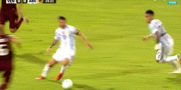 1630629817913036385.gif 5572.gif